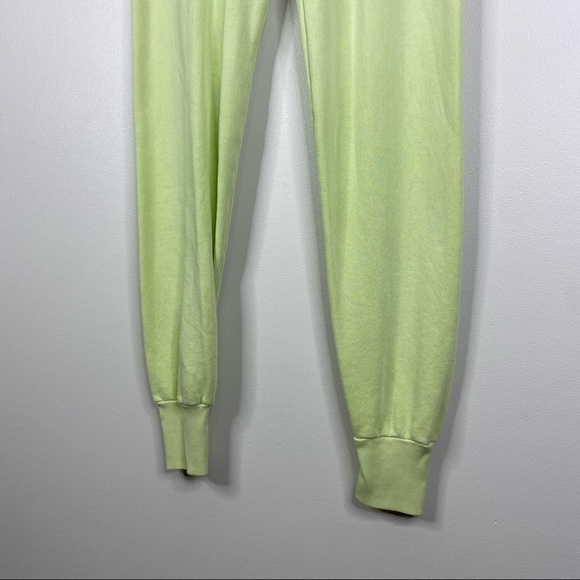 Wildfox NWT Love Life Jack Jogger Pants in P Shadow Lime Women's Size Medium M - Picture 5 of 10